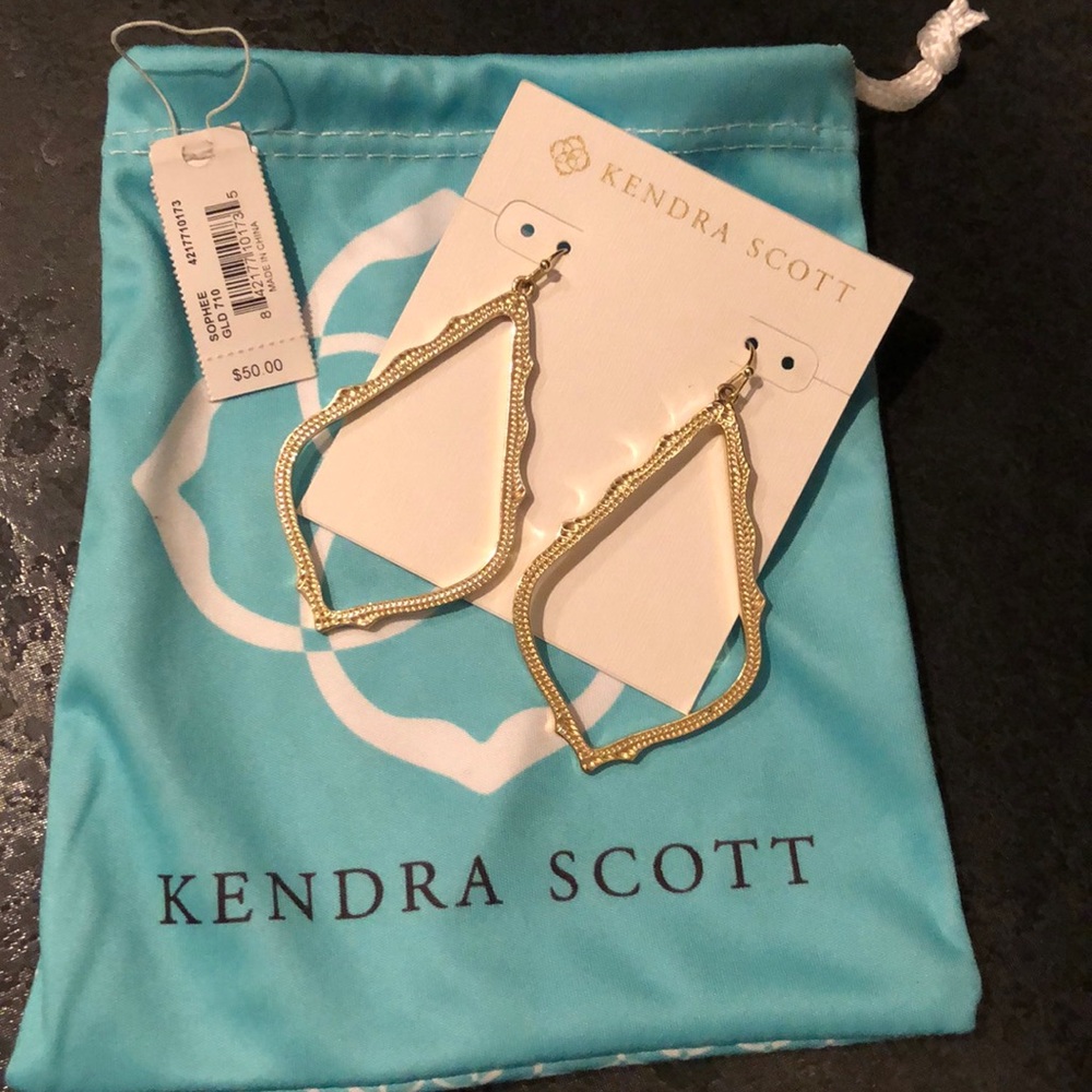 Kendra Scott earrings